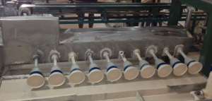 Nghiên cứu thiết kế chế tạo máy tráng men bán tự động dùng sản xuất sứ dân dụng cao cấp