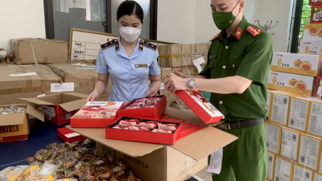 Vi phạm an toàn thực phẩm dịp Trung thu lại “nóng”