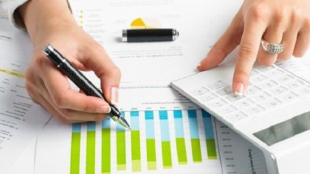 Các nhân tố ảnh hưởng đến vận dụng kế toán quản trị tại các doanh nghiệp sản xuất trên địa bàn thành phố Hồ Chí Minh