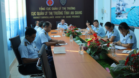 Cục QLTT tỉnh An Giang: Khẩn cấp kết nối thông suốt nhà phân phối đến cửa hàng bán lẻ xăng dầu