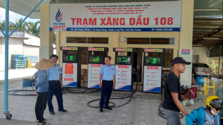 Xử lý tình trạng cửa hàng hết xăng, dầu: QLTT Sóc Trăng yêu cầu thương nhân đầu mối cam kết cung ứng hàng