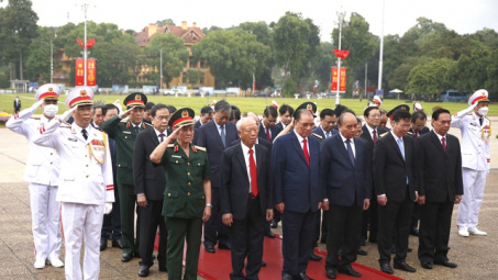 Lãnh đạo Đảng và Nhà nước viếng Chủ tịch Hồ Chí Minh nhân dịp Quốc khánh 2/9