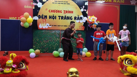 Lung linh “Đêm hội Trăng Rằm” tại Công ty CP Phân bón Miền Nam