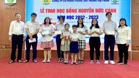 Công đoàn VIPESCO trao học bổng Nguyễn Đức Cảnh lần thứ 25