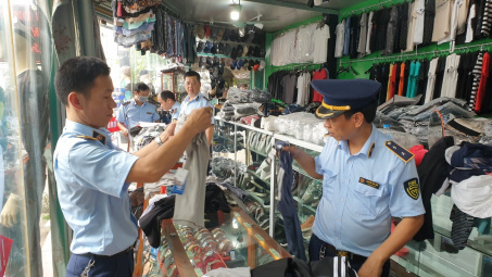 Lạng Sơn kiểm tra, xử lý hộ kinh doanh hàng hóa giả mạo nhãn hiệu trên mạng xã hội