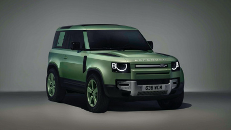 Chi tiết Land Rover Defender 75th Limited Edition có giá gần 7 tỷ đồng tại Việt Nam