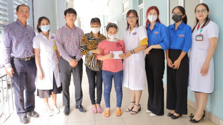 Petrolimex với “Bữa trưa ấm lòng” cùng bệnh nhân Bệnh viện K Hà Nội