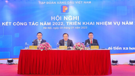 Petrolimex: Vững vàng sứ mệnh bình ổn thị trường, tiên phong chuyển đối số toàn diện