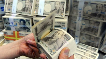 Nhật Bản tiếp tục duy trì chính sách tiền tệ siêu nới lỏng