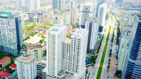 Các yếu tố ảnh hưởng đến hiệu quả kinh doanh ROE qua khả năng thích ứng chính sách vĩ mô của doanh nghiệp bất động sản tại Thành phố Hồ Chí Minh