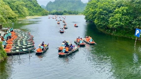 Hình ảnh điểm đến tác động sự hài lòng của du khách nội địa khi đến thị xã Ninh Hòa, tỉnh Khánh Hòa