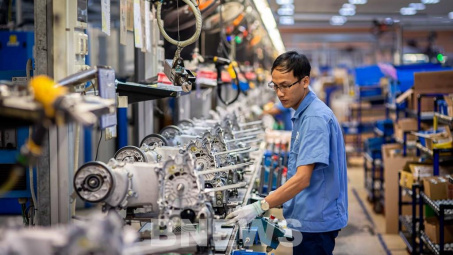 Sau bán ròng, Ngân hàng Nhà nước quay lại mua USD và chuyện nội lực sản xuất