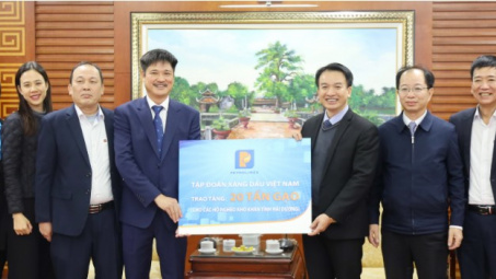 Petrolimex ủng hộ 20 tấn gạo vì người nghèo Hải Dương