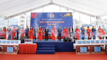 Công đoàn TKV: Khai mạc “Chợ Tết Công đoàn” năm 2023