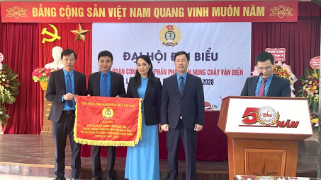 Công đoàn Phân lân Nung chảy Văn Điển tổ chức thành công Đại hội lần thứ 28