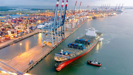 Container Việt Nam (VSC) muốn huy động 1.300 tỷ để hoàn tất việc thâu tóm Cảng Nam Hải - Đình Vũ
