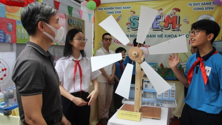 Hà Nội: Lần đầu tiên tổ chức ngày hội công nghệ thông tin kết hợp giáo dục STEM