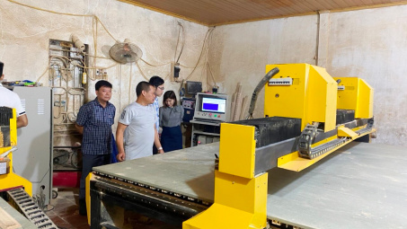 Vĩnh Phúc: Nghiệm thu đề án “Hỗ trợ kinh phí đầu tư máy móc thiết bị trong sản xuất mộc”