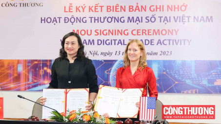 Số hoá hoạt động thương mại tạo thuận lợi cho các hoạt động thương mại xuyên biên giới