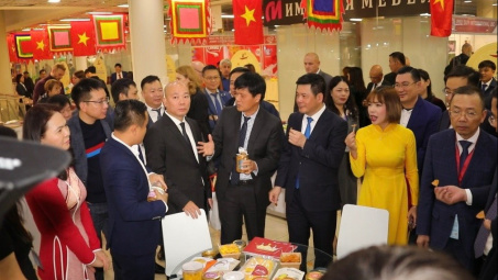 Tháo gỡ khó khăn, mở rộng hợp tác cho doanh nghiệp Việt Nam - Liên bang Nga