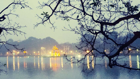 Thời tiết hôm nay ngày 15/10/2023: Hà Nội se lạnh, Thành phố Hồ Chí Minh có mưa to vào buổi tối, Đà Nẵng tiếp diễn mưa rất to