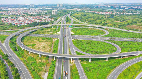 Vinaconex (VCG): Đánh đổi lợi nhuận để tăng trưởng doanh thu