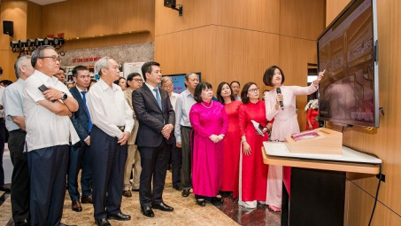 Giáo dục thế hệ trẻ tiếp bước, đóng góp vào sự phát triển đất nước