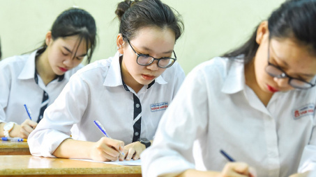 Đề xuất chỉ thi tốt nghiệp 2 môn bắt buộc