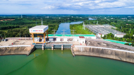 Mực nước hồ thủy điện ngày 25/10: Hồ Trị An ngưng xả tràn