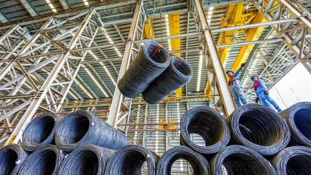 Giá thép hôm nay 27/10: Trong nước ổn định, giá quặng sắt châu Á tăng chậm lại