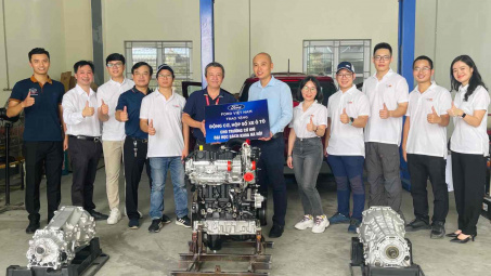 Ford Việt Nam tặng động cơ và hộp số Ranger và Territory cho 6 trường Đại học