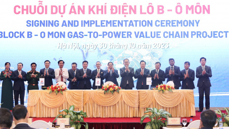 Ký kết thỏa thuận khung, trao thầu hợp đồng EPC1#1 chuỗi dự án khí điện Lô B