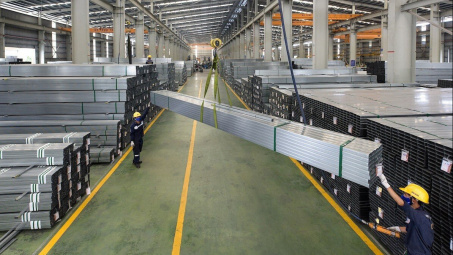 Giá thép hôm nay 31/10: Thị trường thép dẹt Việt Nam tiếp tục ảm đạm