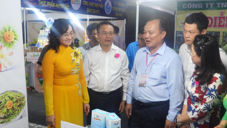 350 gian hàng tham gia Hội chợ triển lãm hàng CNNT tiêu biểu khu vực phía Nam