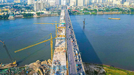 Giá thép hôm nay 7/10: Tiêu thụ thép của Hoà Phát lên cao nhất 9 tháng nhờ đầu tư công