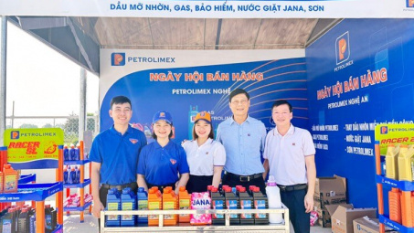 Petrolimex Nghệ An: Quảng bá sản phẩm qua Ngày hội bán hàng