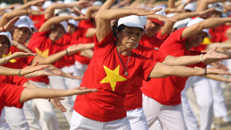 Luận bàn về chính sách đối với dân số già hiện nay ở Việt Nam