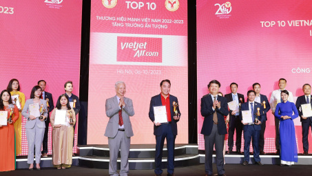 Vietjet Air được vinh danh “Thương hiệu Mạnh – Tăng trưởng Ấn tượng” 2023