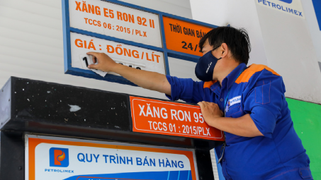 Giá xăng dầu hôm nay 13/11/2023: Đồng loạt giảm, có loại giảm hơn 1.000 đồng/lít