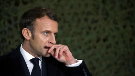 Quốc tế nổi bật: Tổng thống Pháp Emmanuel Macron “dính vạ miệng”