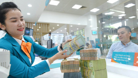 Lãi suất ngân hàng ngày 13/11/2023: 3 ngân hàng vào cuộc đua lãi suất tiết kiệm cao nhất