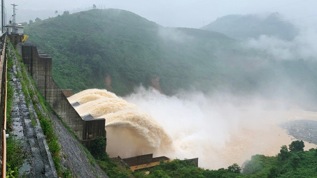 Mực nước hồ thủy điện ngày 1/11: Thủy điện miền Trung, Tây Nguyên đón đợt mưa lũ mới