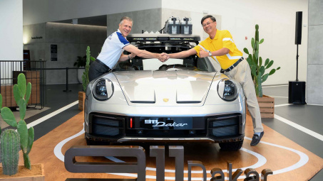 9 tháng đã qua của năm 2023, Porsche bán được 242.722 xe