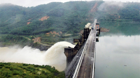 Mực nước hồ thủy điện ngày 2/11: Mực nước hồ chứa Nam Trung Bộ tăng cao