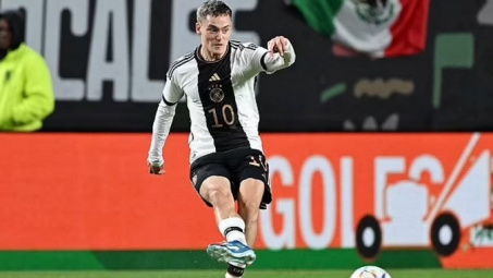 Liverpool theo đuổi thần đồng bóng đá Đức, Florian Wirtz