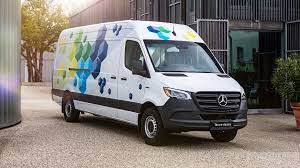 Mercedes eSprinter 2024: ‘Nhà di động’ chạy điện đáng mơ ước của Mercedes-Benz