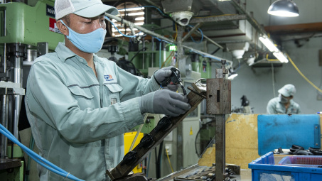 Kịp thời tháo gỡ khó khăn, thúc đẩy phát triển sản xuất kinh doanh