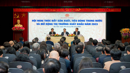 [Tin Ảnh] Hội nghị thúc đẩy sản xuất tiêu dùng trong nước và mở rộng thị trường xuất khẩu năm 2023