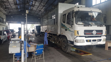 Đăng kiểm ô tô cần nộp những loại phí nào?