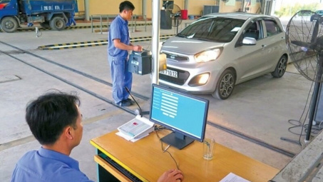 Các loại phí phải nộp khi đi đăng kiểm ô tô